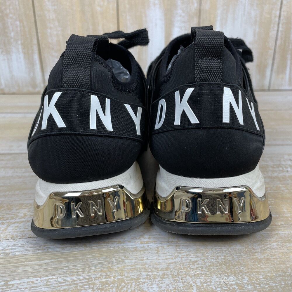 DKNY Women's Black White w/Metal Platform Sneakers Size 8.5 Shoes Miki FAF-2110